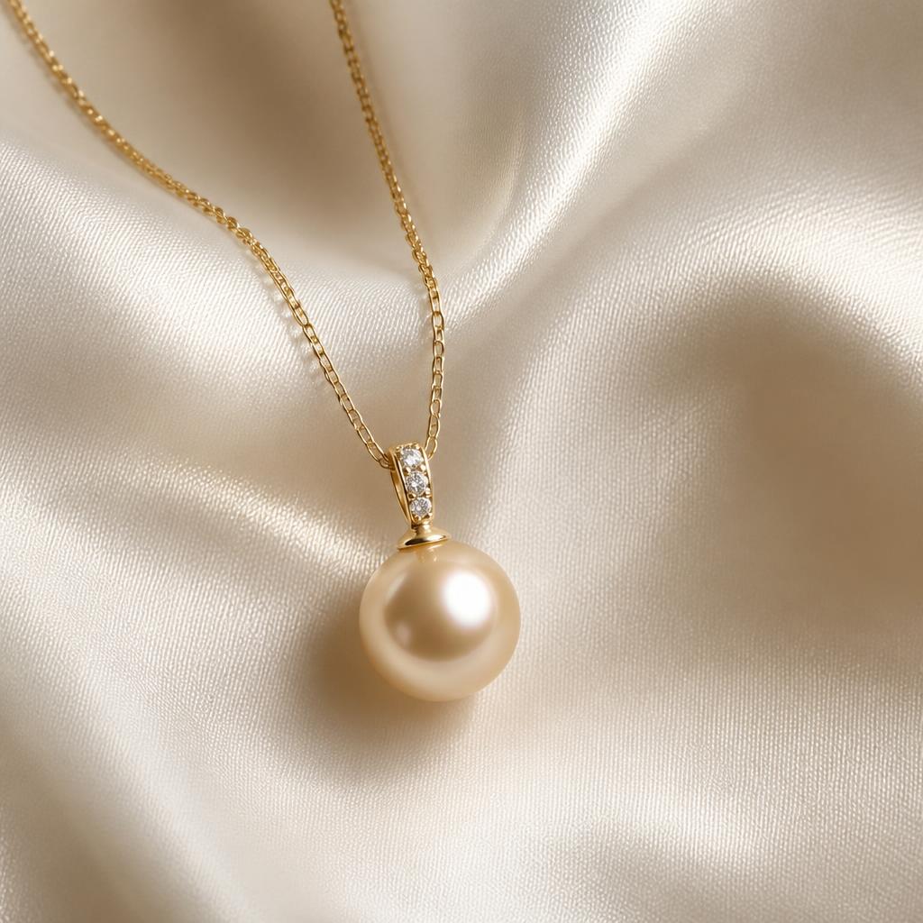 Luminous Pearl Pendant
